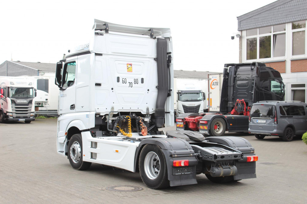 Çekici Mercedes-Benz Actros 1845 E6   ACC  LDW  Kühlbox  Vollspoiler: fotoğraf 12