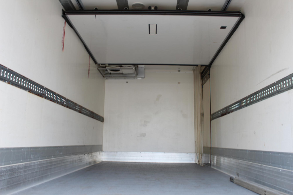 Renault Midlum 220 E5 CS 850 MT Strom Tür+LBW FRC - Kamyon: fotoğraf 3 Renault Midlum 220 E5 CS 850 MT Strom Tür+LBW FRC - Kamyon: fotoğraf 3