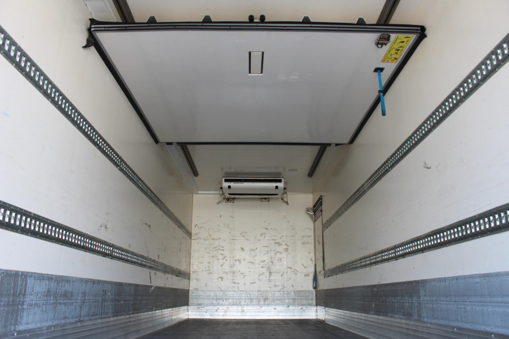 Mercedes-Benz Antos 1827 E6 TK T-1000R Multi Bi-Temp LBW - Refrijeratör kamyon: fotoğraf 2 Mercedes-Benz Antos 1827 E6 TK T-1000R Multi Bi-Temp LBW - Refrijeratör kamyon: fotoğraf 2