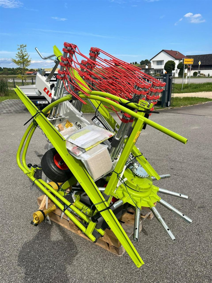 CLAAS Liner 370 Tandem / NEU und UNBENUTZT / Baujahr 202 - Ot toplama tırmığı: fotoğraf 4 CLAAS Liner 370 Tandem / NEU und UNBENUTZT / Baujahr 202 - Ot toplama tırmığı: fotoğraf 4