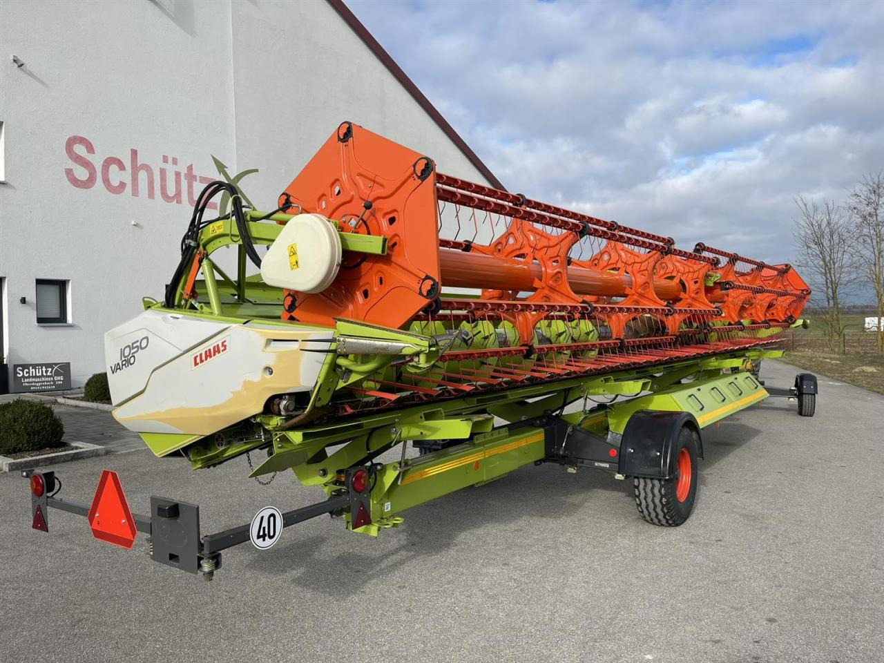CLAAS Schneidwerk Claas Vario V1050, ca. 1600ha, LED Laser, Bj. 2016 - Biçerdöver tablası: fotoğraf 4 CLAAS Schneidwerk Claas Vario V1050, ca. 1600ha, LED Laser, Bj. 2016 - Biçerdöver tablası: fotoğraf 4