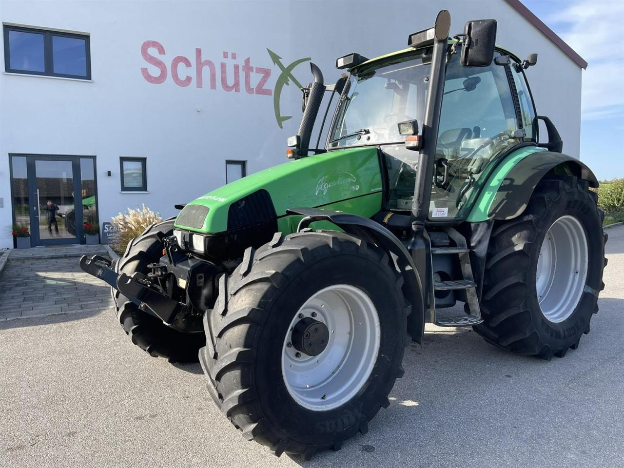 Deutz-Fahr Agrotron 150, 150 PS - Traktör: fotoğraf 1 Deutz-Fahr Agrotron 150, 150 PS - Traktör: fotoğraf 1