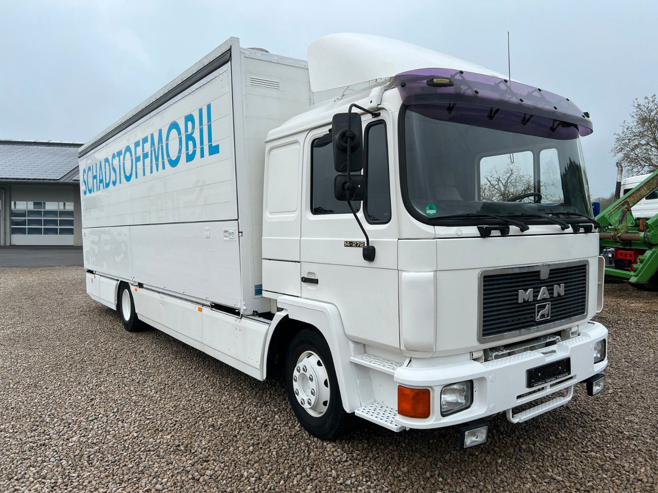 MAN 14.272 Schwenkwand / Schadstoffmobil MAN 14.272 Schwenkwand / Schadstoffmobil - Taşınması içecek kamyon: fotoğraf 4 MAN 14.272 Schwenkwand / Schadstoffmobil MAN 14.272 Schwenkwand / Schadstoffmobil - Taşınması içecek kamyon: fotoğraf 4