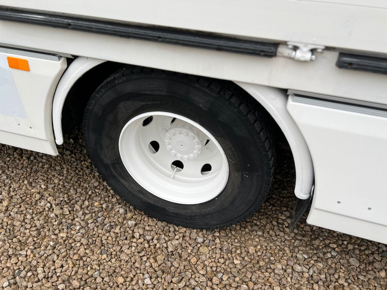 MAN 14.272 Schwenkwand / Schadstoffmobil MAN 14.272 Schwenkwand / Schadstoffmobil - Taşınması içecek kamyon: fotoğraf 5 MAN 14.272 Schwenkwand / Schadstoffmobil MAN 14.272 Schwenkwand / Schadstoffmobil - Taşınması içecek kamyon: fotoğraf 5