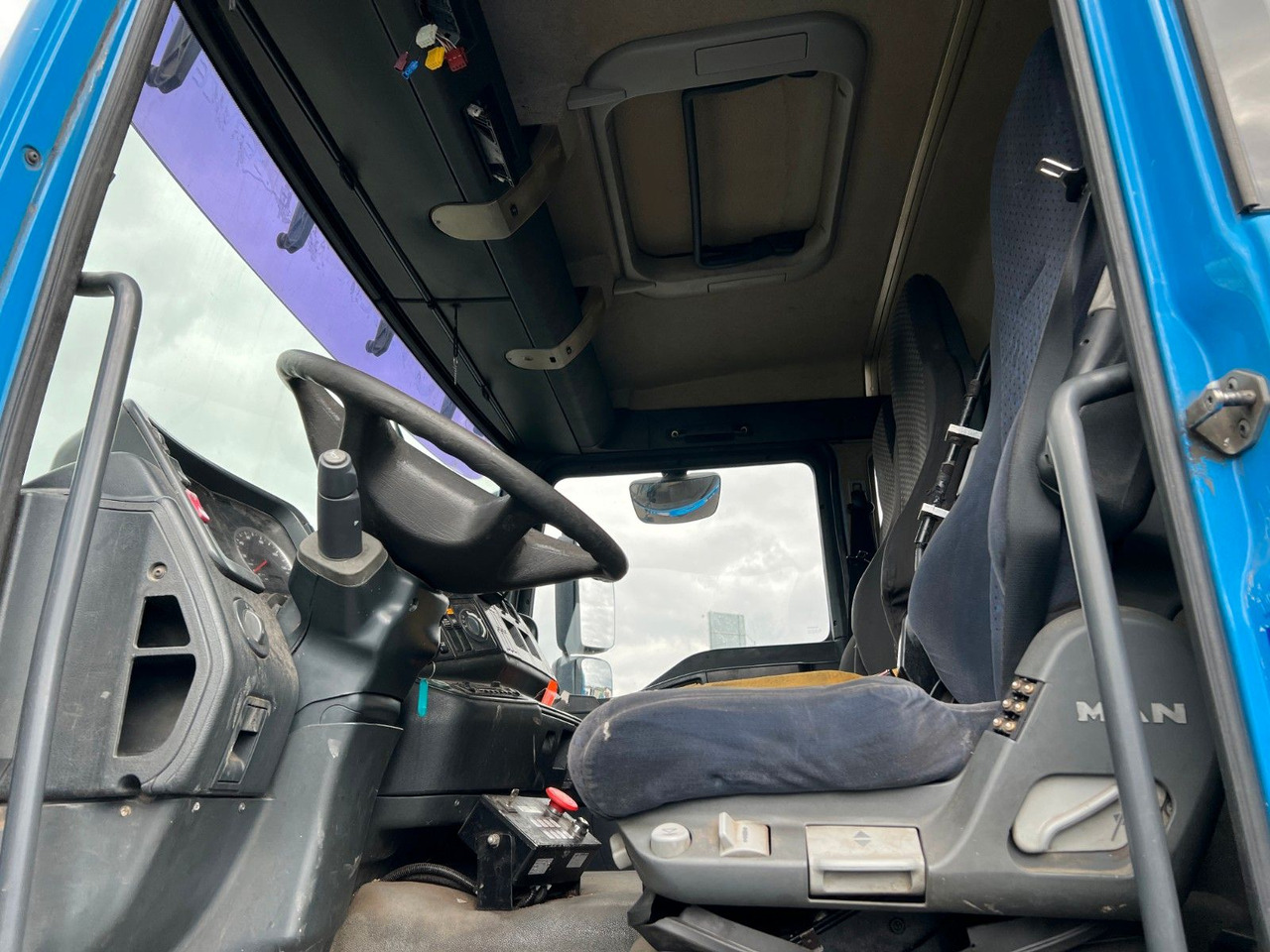 MAN 26.310 6x2 Schörling 3RII 22,5 SE/0 Kombischütte MAN 26.310 6x2 Schörling 3RII 22,5 SE/0 Kombischütte finansal kiralama MAN 26.310 6x2 Schörling 3RII 22,5 SE/0 Kombischütte MAN 26.310 6x2 Schörling 3RII 22,5 SE/0 Kombischütte: fotoğraf 12