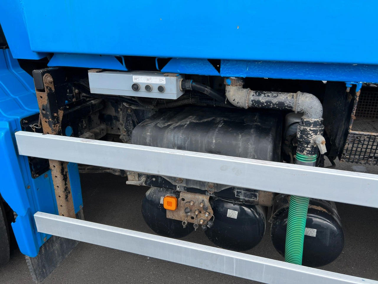 MAN 26.310 6x2 Schörling 3RII 22,5 SE/0 Kombischütte MAN 26.310 6x2 Schörling 3RII 22,5 SE/0 Kombischütte finansal kiralama MAN 26.310 6x2 Schörling 3RII 22,5 SE/0 Kombischütte MAN 26.310 6x2 Schörling 3RII 22,5 SE/0 Kombischütte: fotoğraf 11