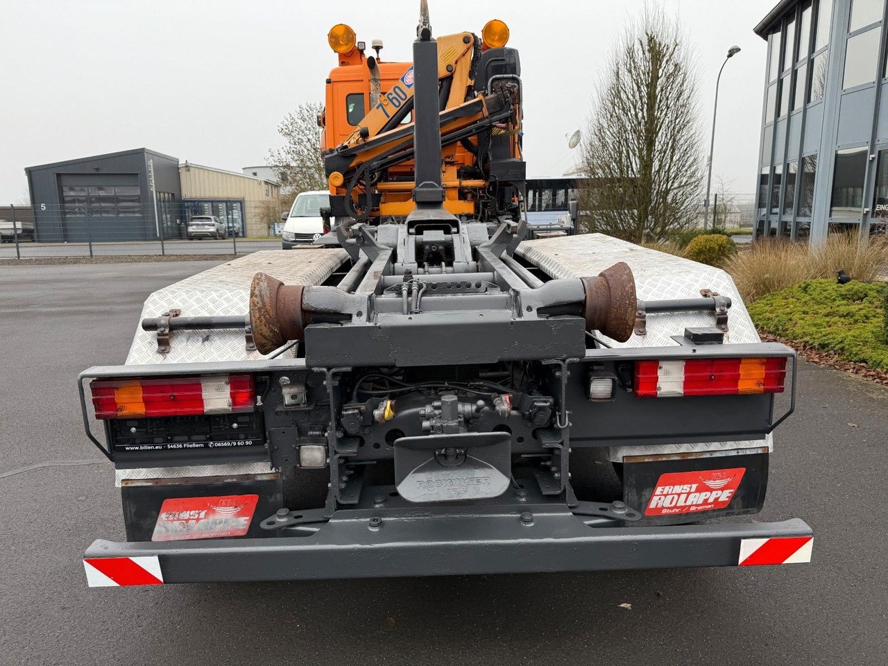 Mercedes-Benz Actros 2632 6x4/2 Meiller + HMF Kran - Kancalı yükleyici kamyon, Vinçli kamyon: fotoğraf 5 Mercedes-Benz Actros 2632 6x4/2 Meiller + HMF Kran - Kancalı yükleyici kamyon, Vinçli kamyon: fotoğraf 5