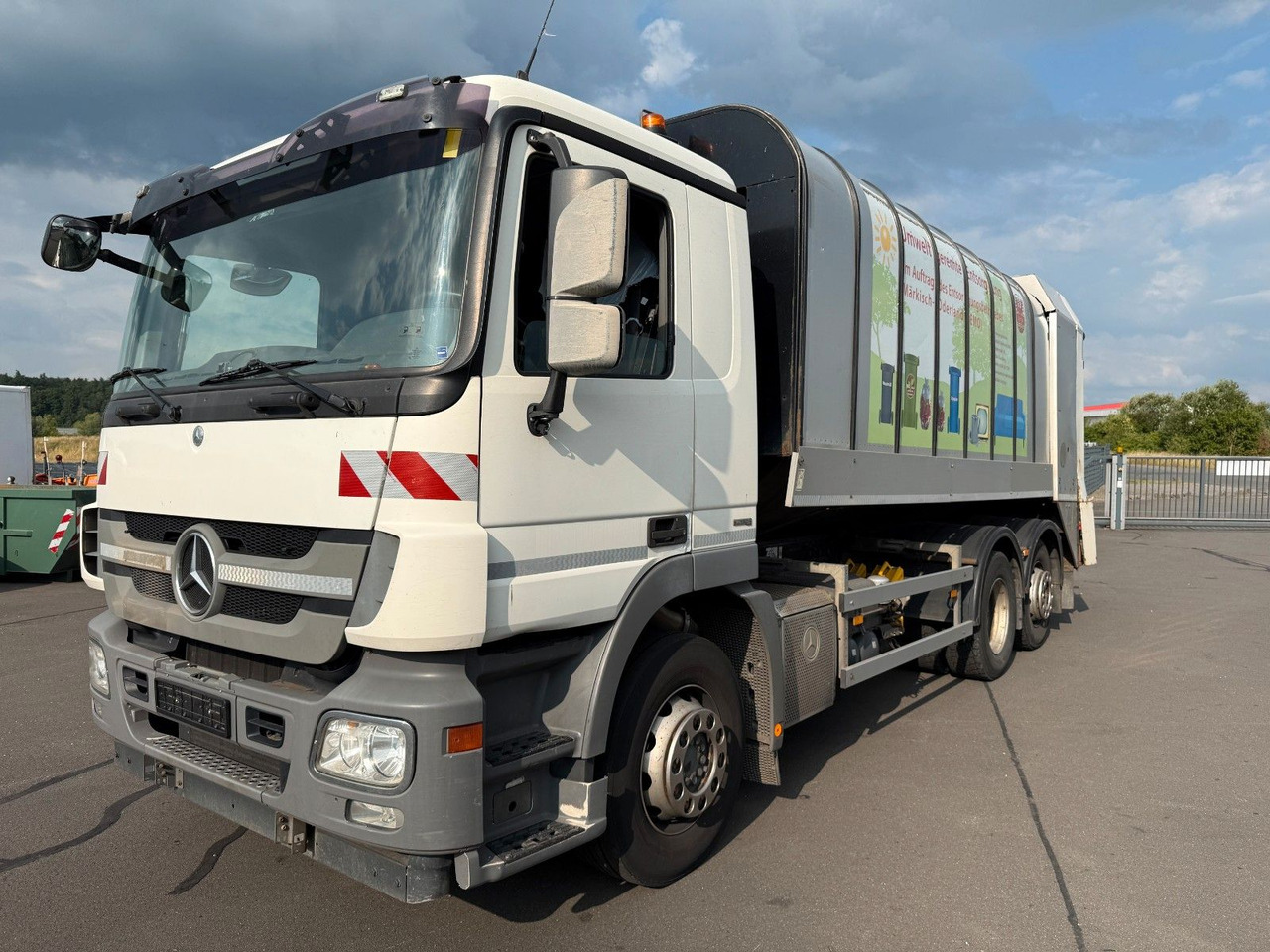 Mercedes-Benz Actros MP3 2532 6x2 Faun Rotorpress 521 - Çöp kamyonu: fotoğraf 1 Mercedes-Benz Actros MP3 2532 6x2 Faun Rotorpress 521 - Çöp kamyonu: fotoğraf 1
