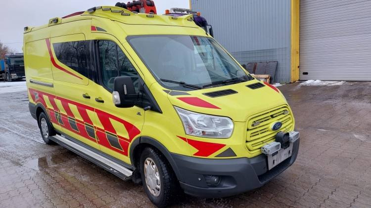 FORD TRANSIT 2,0TDI AMBULANCE KLIMA 1.2018 EURO 6, 3 UNITS - Ambulans arabası: fotoğraf 4 FORD TRANSIT 2,0TDI AMBULANCE KLIMA 1.2018 EURO 6, 3 UNITS - Ambulans arabası: fotoğraf 4