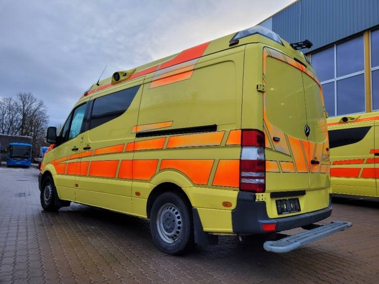 MERCEDES – BENZ SPRINTER 2.2D AMBULANCE (PROFILE) KLIMA 11.2014 EURO 5 - Ambulans arabası: fotoğraf 3 MERCEDES – BENZ SPRINTER 2.2D AMBULANCE (PROFILE) KLIMA 11.2014 EURO 5 - Ambulans arabası: fotoğraf 3