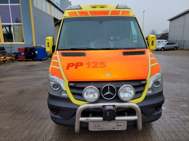 MERCEDES – BENZ SPRINTER 2.2D AMBULANCE (PROFILE) KLIMA 11.2014 EURO 5 - Ambulans arabası: fotoğraf 2 MERCEDES – BENZ SPRINTER 2.2D AMBULANCE (PROFILE) KLIMA 11.2014 EURO 5 - Ambulans arabası: fotoğraf 2