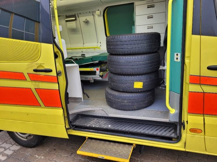 MERCEDES – BENZ SPRINTER 2.2D AMBULANCE (PROFILE) KLIMA 11.2014 EURO 5  - Ambulans arabası: fotoğraf 5 MERCEDES – BENZ SPRINTER 2.2D AMBULANCE (PROFILE) KLIMA 11.2014 EURO 5  - Ambulans arabası: fotoğraf 5