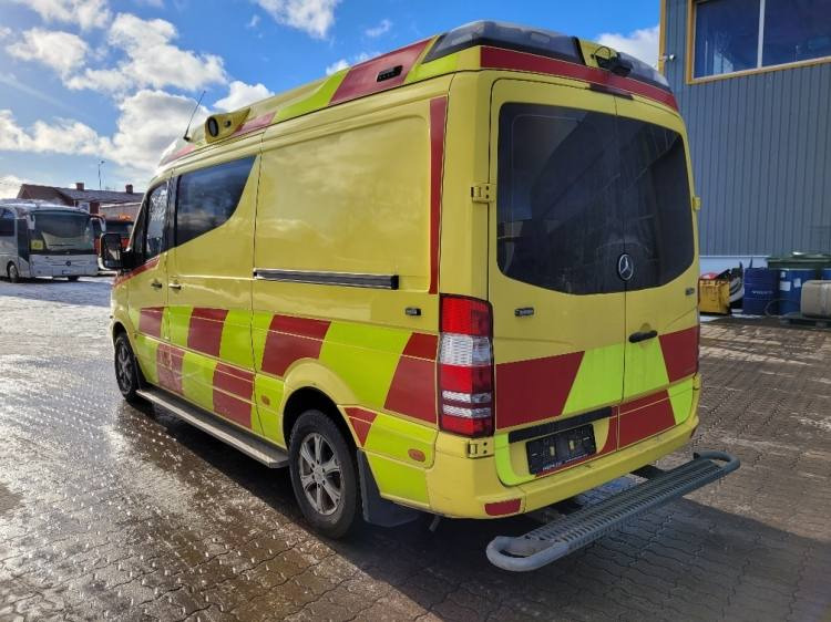MERCEDES – BENZ SPRINTER 3.0D AMBULANCE (PROFILE) KLIMA 2.2016 EURO 6  - Ambulans arabası: fotoğraf 3 MERCEDES – BENZ SPRINTER 3.0D AMBULANCE (PROFILE) KLIMA 2.2016 EURO 6  - Ambulans arabası: fotoğraf 3