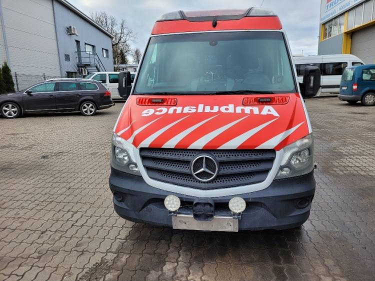 MERCEDES – BENZ SPRINTER 319 3.0D AMBULANCE (PROFILE) KLIMA, 6.2017, EURO 6 - Ambulans arabası: fotoğraf 3 MERCEDES – BENZ SPRINTER 319 3.0D AMBULANCE (PROFILE) KLIMA, 6.2017, EURO 6 - Ambulans arabası: fotoğraf 3