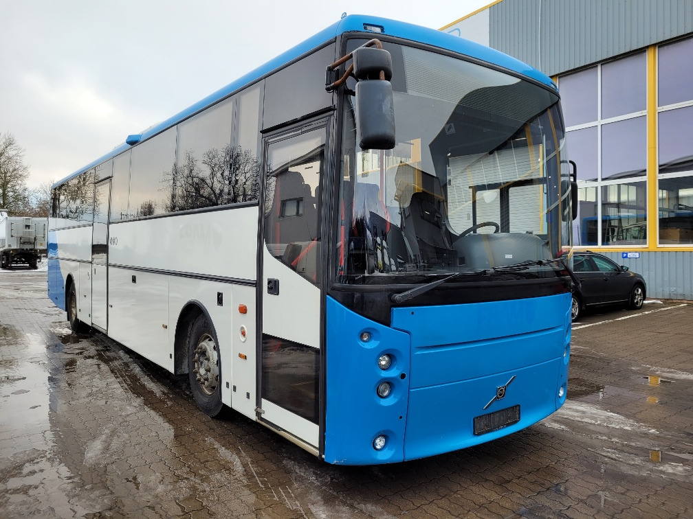 VOLVO B9R VEST HORISONT, KLIIMA, 7.2012, EURO 5, HANDICAP LIFT, 45 seats, 12,7m - Şehirlerarası otobüs: fotoğraf 1 VOLVO B9R VEST HORISONT, KLIIMA, 7.2012, EURO 5, HANDICAP LIFT, 45 seats, 12,7m - Şehirlerarası otobüs: fotoğraf 1