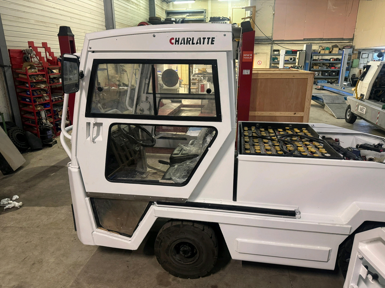 Charlatte 2012 - Bagaj traktörü: fotoğraf 2 Charlatte 2012 - Bagaj traktörü: fotoğraf 2