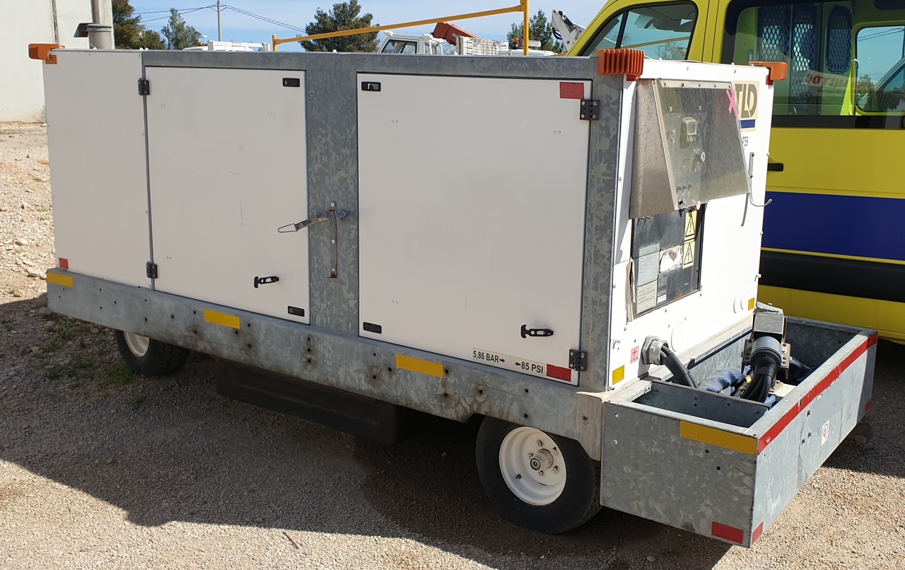 GPU/120 KVA 4120-T-CUP - Yer güç ünitesi: fotoğraf 2 GPU/120 KVA 4120-T-CUP - Yer güç ünitesi: fotoğraf 2