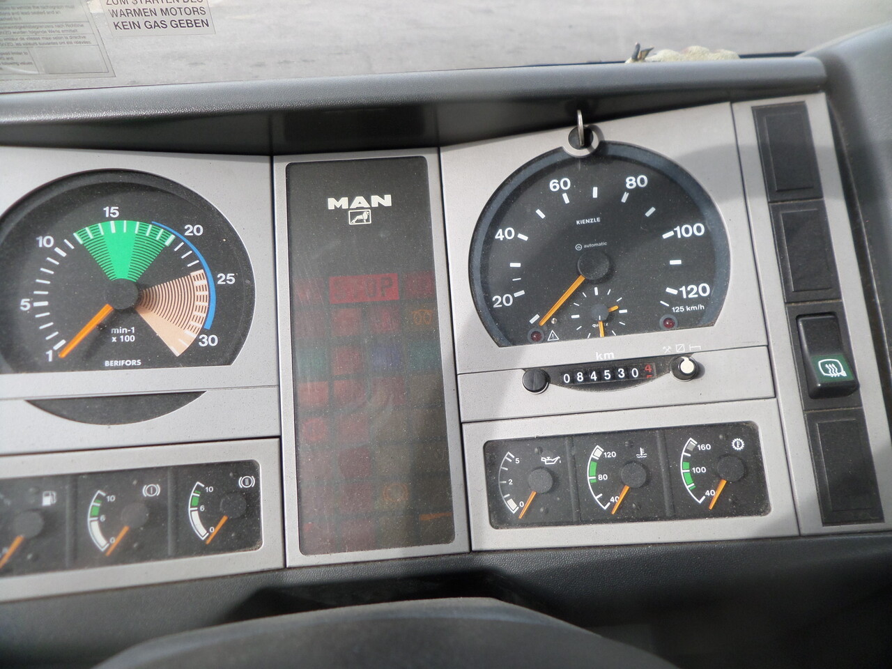 Schrader Water truck WSU 3000 MAN - Havaalanı ekipmanları: fotoğraf 5 Schrader Water truck WSU 3000 MAN - Havaalanı ekipmanları: fotoğraf 5