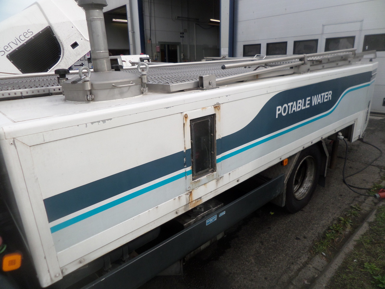 Schrader Water truck WSU 3000 MAN - Havaalanı ekipmanları: fotoğraf 4 Schrader Water truck WSU 3000 MAN - Havaalanı ekipmanları: fotoğraf 4