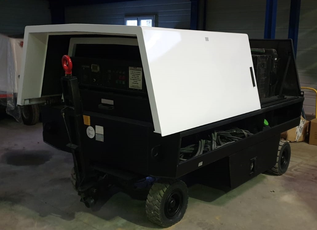 Houchin GPU C690 90KvA+28DC - Yer güç ünitesi: fotoğraf 4 Houchin GPU C690 90KvA+28DC - Yer güç ünitesi: fotoğraf 4