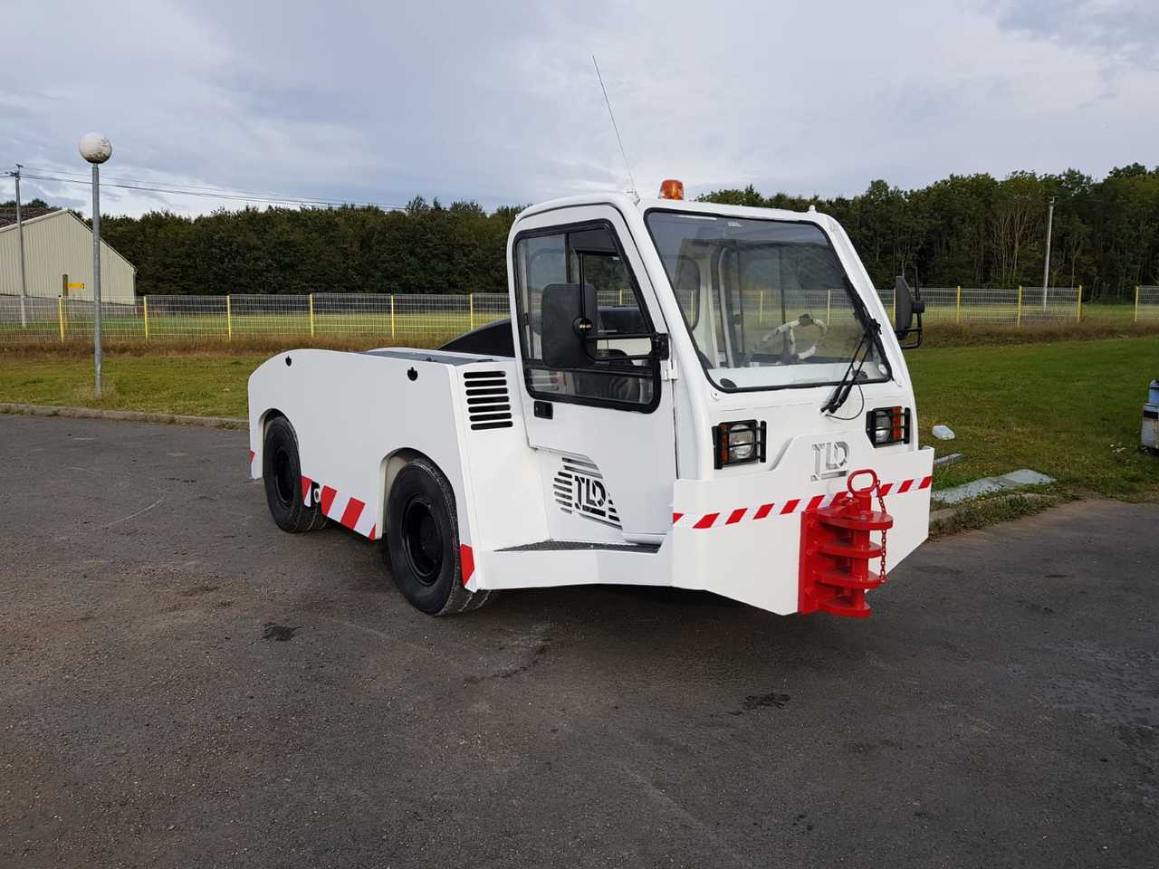 TLD Pushback TMX150-12 - Pushback araçı: fotoğraf 3 TLD Pushback TMX150-12 - Pushback araçı: fotoğraf 3
