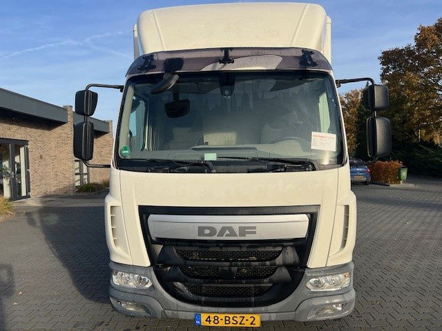 DAF LF 180 FA - Kapalı kasa kamyon: fotoğraf 3 DAF LF 180 FA - Kapalı kasa kamyon: fotoğraf 3