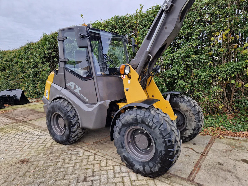 Mecalac AX1000 - Tekerlekli yükleyici: fotoğraf 3 Mecalac AX1000 - Tekerlekli yükleyici: fotoğraf 3