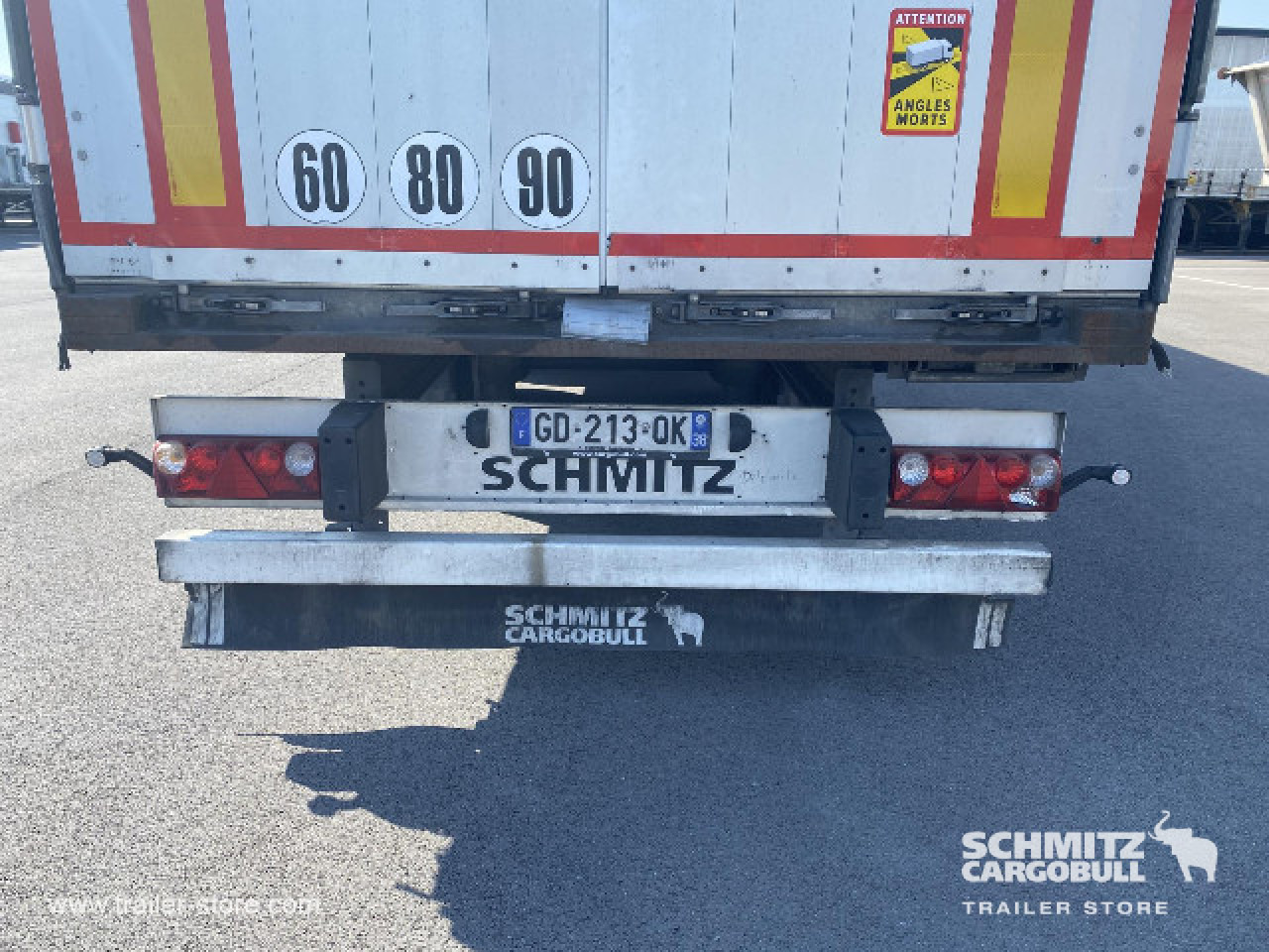 SCHMITZ Curtainsider Standard - Tenteli dorse: fotoğraf 4 SCHMITZ Curtainsider Standard - Tenteli dorse: fotoğraf 4