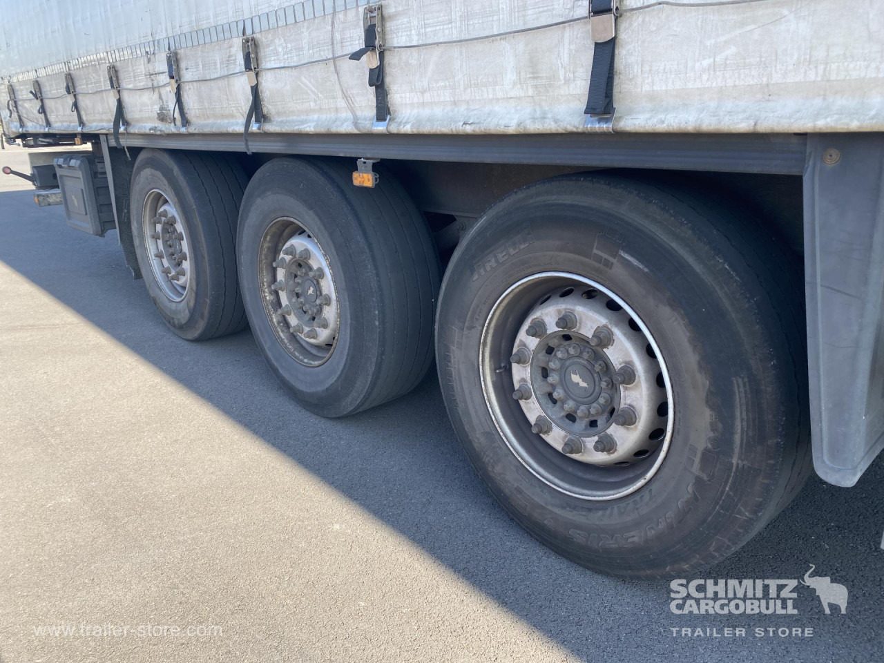 SCHMITZ Curtainsider Standard - Tenteli dorse: fotoğraf 3 SCHMITZ Curtainsider Standard - Tenteli dorse: fotoğraf 3