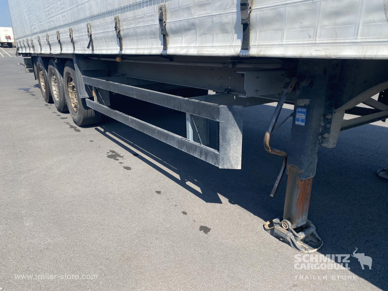 SCHMITZ Curtainsider Standard - Tenteli dorse: fotoğraf 4 SCHMITZ Curtainsider Standard - Tenteli dorse: fotoğraf 4