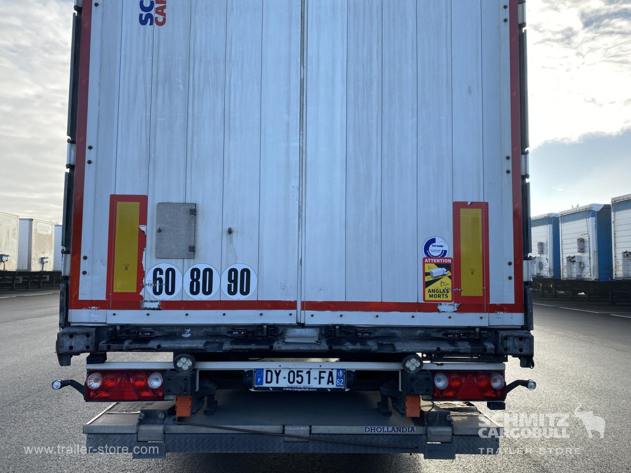SCHMITZ Curtainsider Standard Taillift - Tenteli dorse: fotoğraf 2 SCHMITZ Curtainsider Standard Taillift - Tenteli dorse: fotoğraf 2