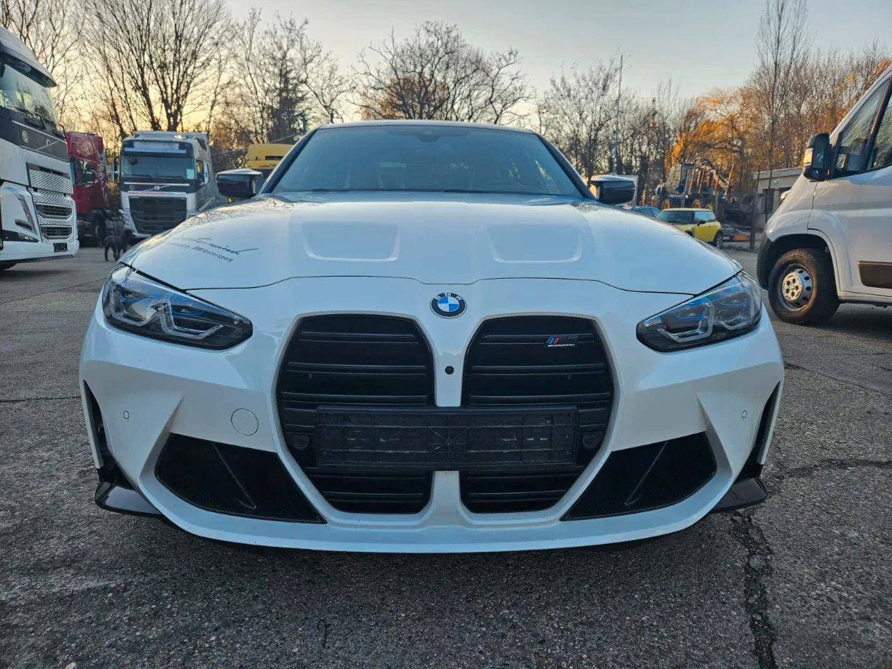 BMW M3 Competition - Sedan araba: fotoğraf 5 BMW M3 Competition - Sedan araba: fotoğraf 5