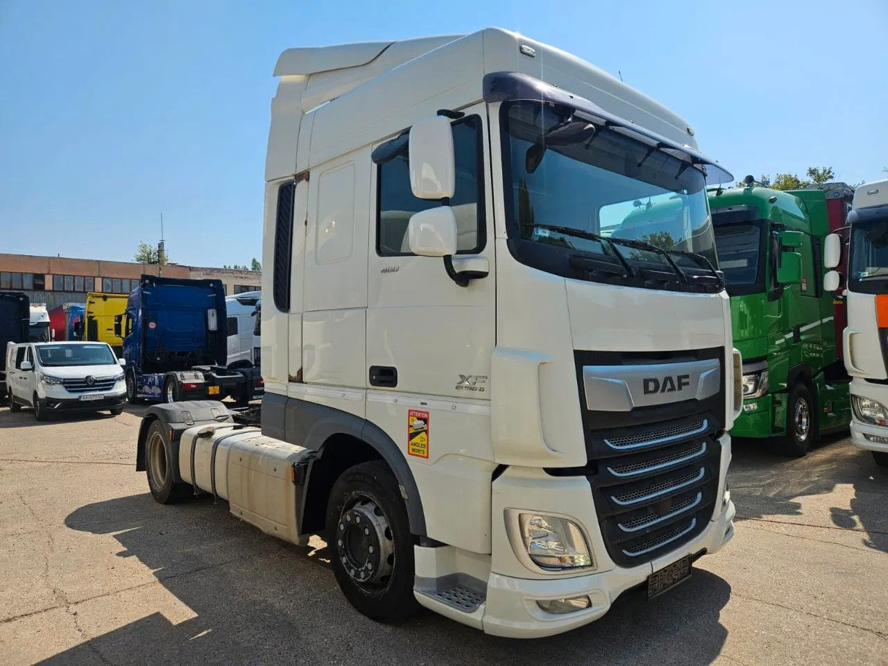 DAF XF 460 Mega Standklima Space Cab - Çekici: fotoğraf 2 DAF XF 460 Mega Standklima Space Cab - Çekici: fotoğraf 2