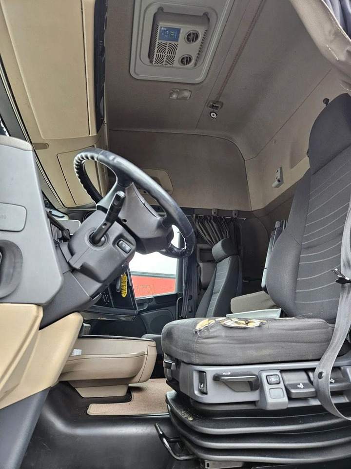 Scania R490 TopLine, Full Spoiler, New G2V2 Tachograph - Çekici: fotoğraf 5 Scania R490 TopLine, Full Spoiler, New G2V2 Tachograph - Çekici: fotoğraf 5