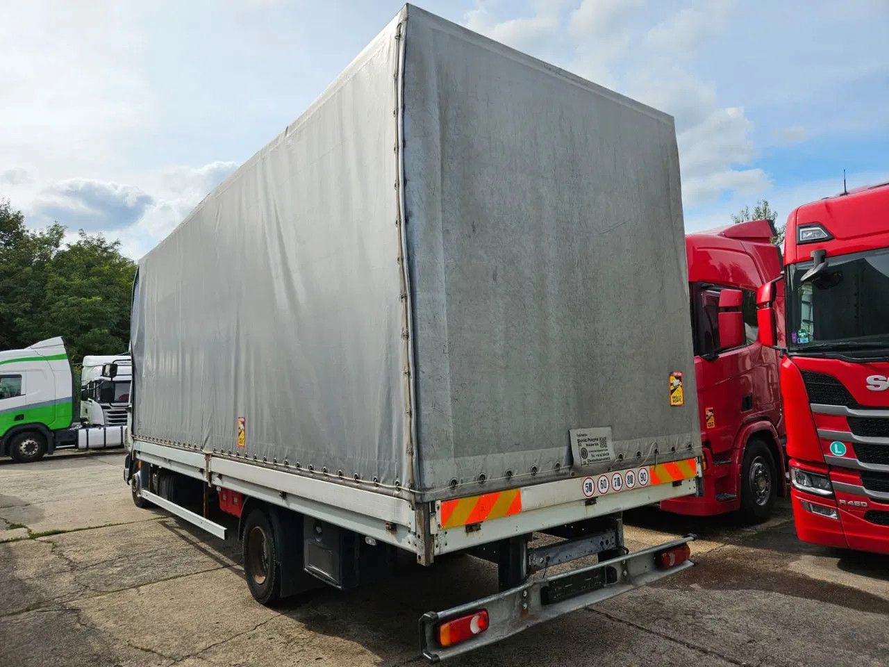 DAF LF 45.180 EEV - More units in stock! - Tenteli kamyonet: fotoğraf 4 DAF LF 45.180 EEV - More units in stock! - Tenteli kamyonet: fotoğraf 4