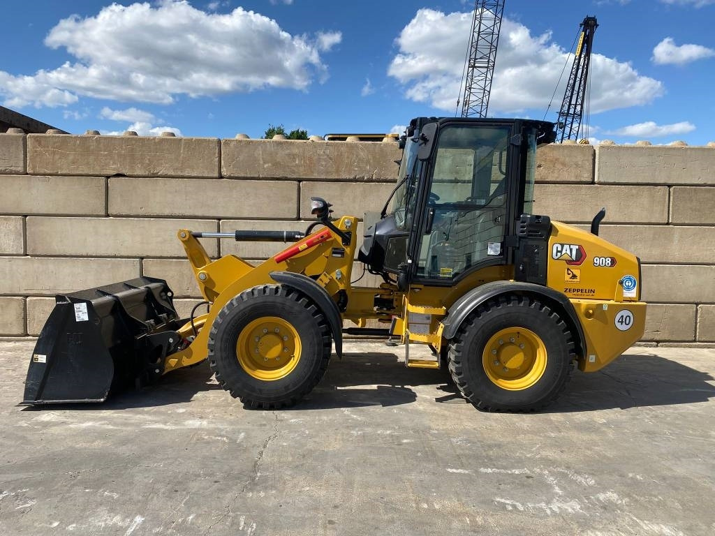 CAT 908-14A - Tekerlekli yükleyici: fotoğraf 1 CAT 908-14A - Tekerlekli yükleyici: fotoğraf 1