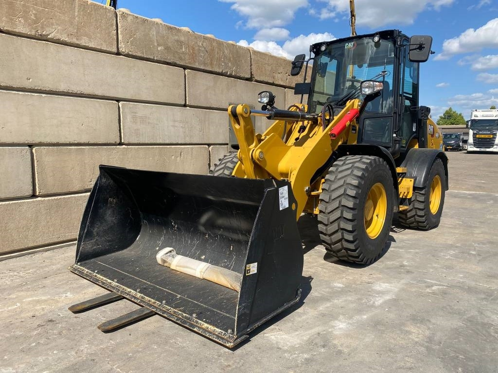 CAT 908-14A - Tekerlekli yükleyici: fotoğraf 3 CAT 908-14A - Tekerlekli yükleyici: fotoğraf 3