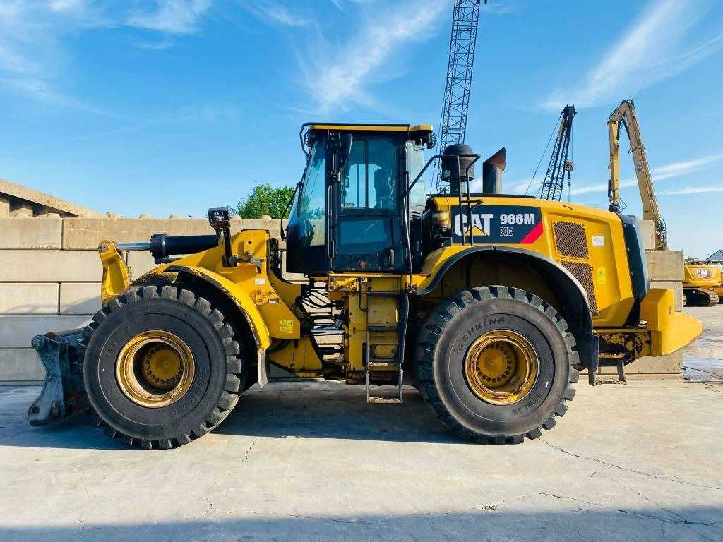 CAT 966 M xe - Tekerlekli yükleyici: fotoğraf 1 CAT 966 M xe - Tekerlekli yükleyici: fotoğraf 1