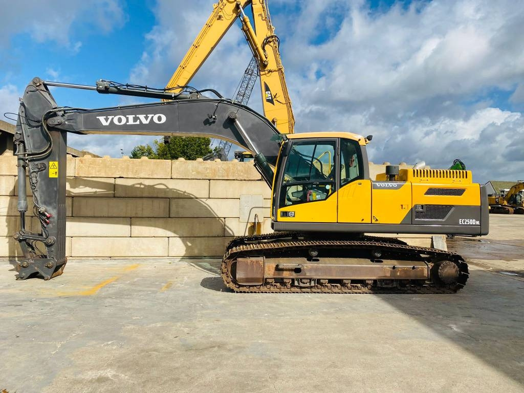 Volvo EC 250 D N L - Paletli ekskavatör: fotoğraf 1 Volvo EC 250 D N L - Paletli ekskavatör: fotoğraf 1