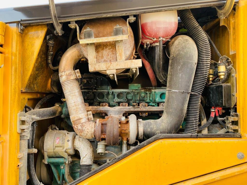 Tekerlekli yükleyici Volvo L 120e cdc steering: fotoğraf 10