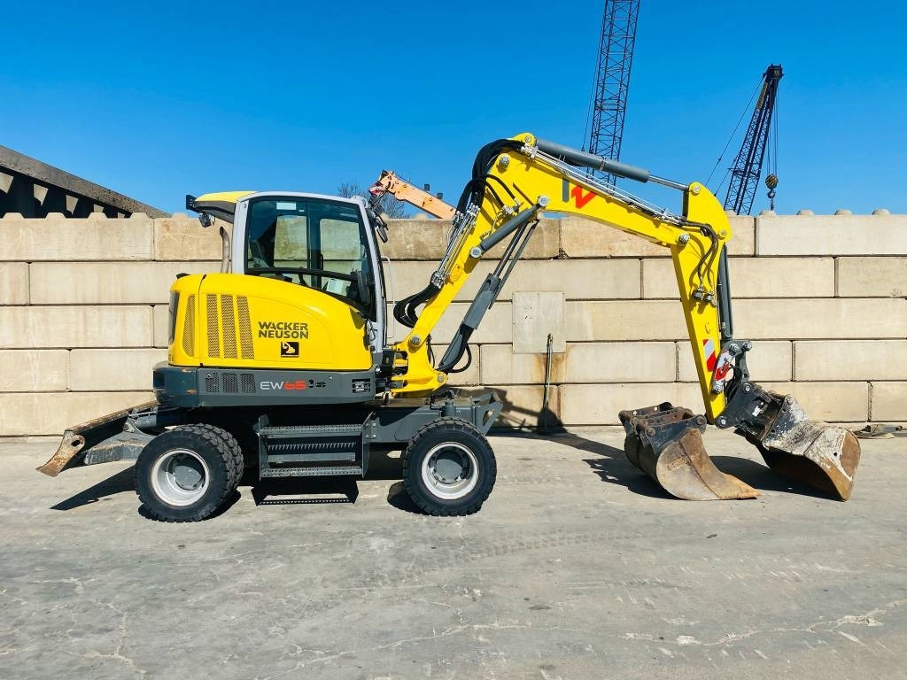 Wacker Neuson EW 65 - Tekerlekli ekskavatör: fotoğraf 2 Wacker Neuson EW 65 - Tekerlekli ekskavatör: fotoğraf 2