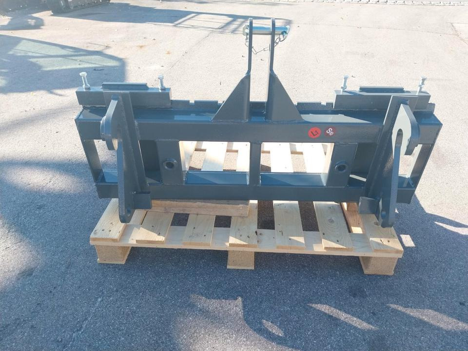 Adapter Kramer Hoflader Radlader auf 3 Punkt Kat II Palettengabel - Çatalları - Tekerlekli yükleyici: fotoğraf 3 Adapter Kramer Hoflader Radlader auf 3 Punkt Kat II Palettengabel - Çatalları - Tekerlekli yükleyici: fotoğraf 3