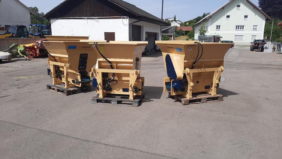 Einstreugerät Futterverteilgerät Hoflader Radlader Euro Weideman - Hayvancılık ekipmanları: fotoğraf 2 Einstreugerät Futterverteilgerät Hoflader Radlader Euro Weideman - Hayvancılık ekipmanları: fotoğraf 2