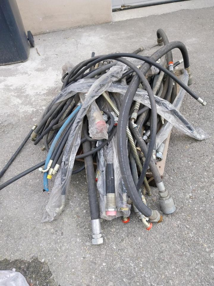 Hydraulikschläuche Schläuche Bagger Radlader Hydraulik Schläuche - Hidrolik - İş makinaları: fotoğraf 4 Hydraulikschläuche Schläuche Bagger Radlader Hydraulik Schläuche - Hidrolik - İş makinaları: fotoğraf 4