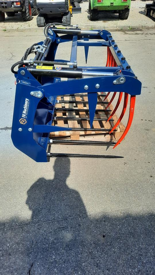 Krokodilgebiss Greifschaufel Frontlader Weidemann Hoflader Euro - Silaj ekipmanları: fotoğraf 3 Krokodilgebiss Greifschaufel Frontlader Weidemann Hoflader Euro - Silaj ekipmanları: fotoğraf 3