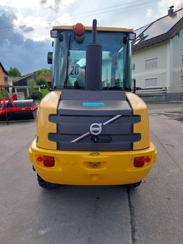 Volvo L 20 L 25 L 30 - Tekerlekli yükleyici: fotoğraf 4 Volvo L 20 L 25 L 30 - Tekerlekli yükleyici: fotoğraf 4