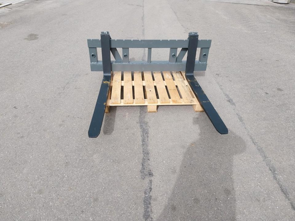 Neue Palettengabel 2,5to 1,5m breit Euro Gabel Frontlader Fendt - Çatalları: fotoğraf 2 Neue Palettengabel 2,5to 1,5m breit Euro Gabel Frontlader Fendt - Çatalları: fotoğraf 2