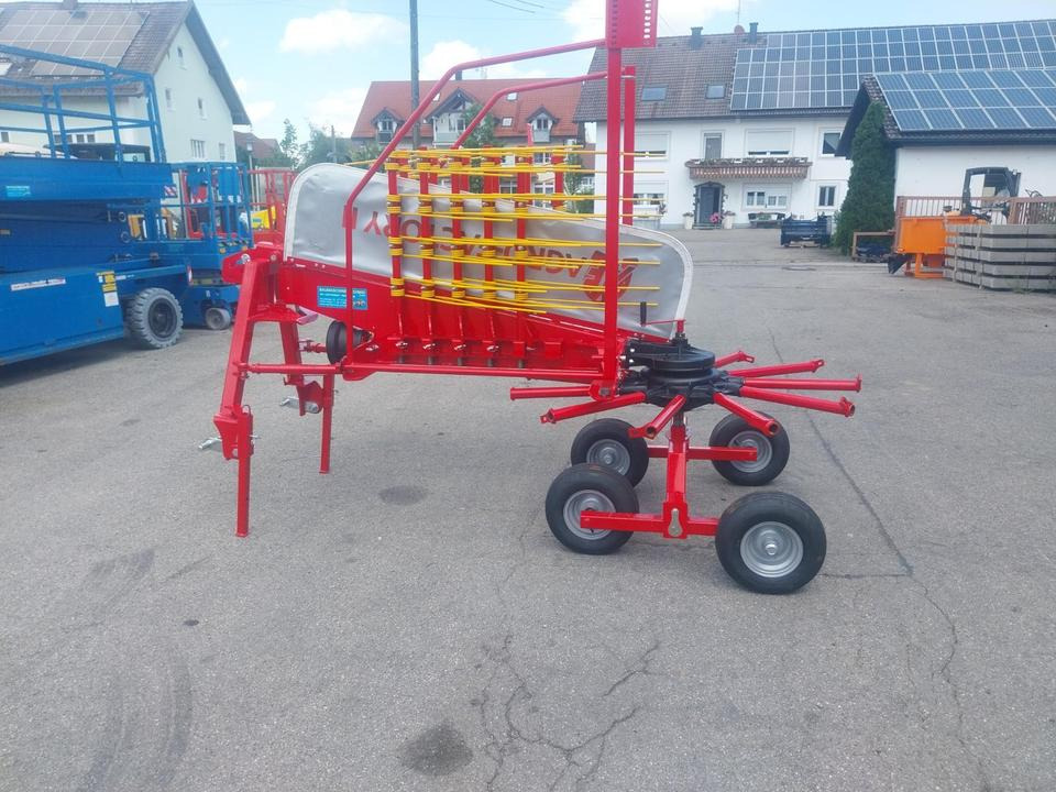 Neuen Kreiselschwader Schwader 4,2m KN-420  Claas finansal kiralama neuen Kreiselschwader Schwader 4,2m KN-420  Claas: fotoğraf 7