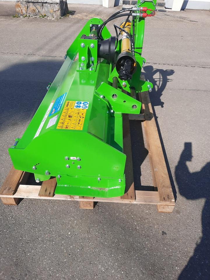 Neuer Mulcher, Schlegelmulcher Talex 1,8m hydr. Seitenverschub - Sap parçalama makinası: fotoğraf 2 Neuer Mulcher, Schlegelmulcher Talex 1,8m hydr. Seitenverschub - Sap parçalama makinası: fotoğraf 2