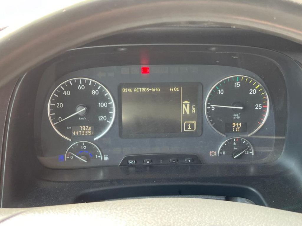 Çekici MERCEDES-BENZ Actros 1841 LS SZM: fotoğraf 6